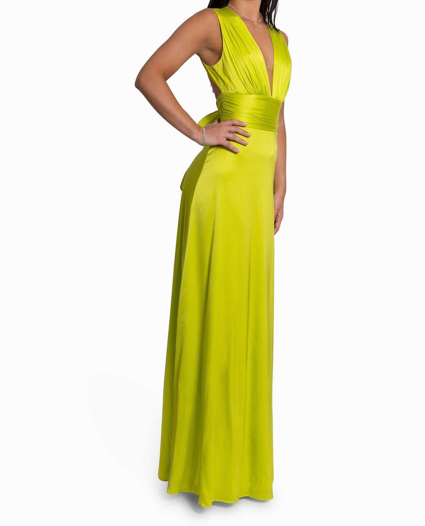SIDE OF STRETCH SILK CHARMEUSE PLUNGE GOWN | LIME