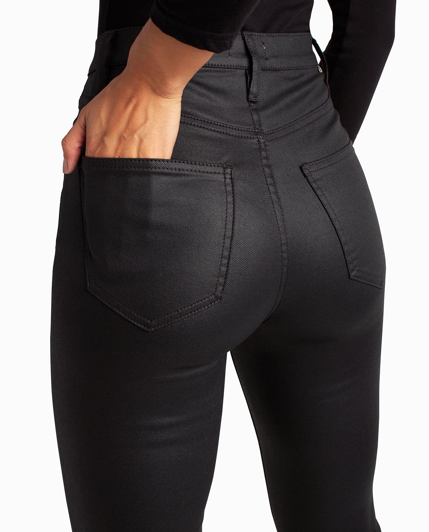 BACK OF GLISTEN HIGH RISE FLARED JEAN WITH HAND IN POCKET | Black