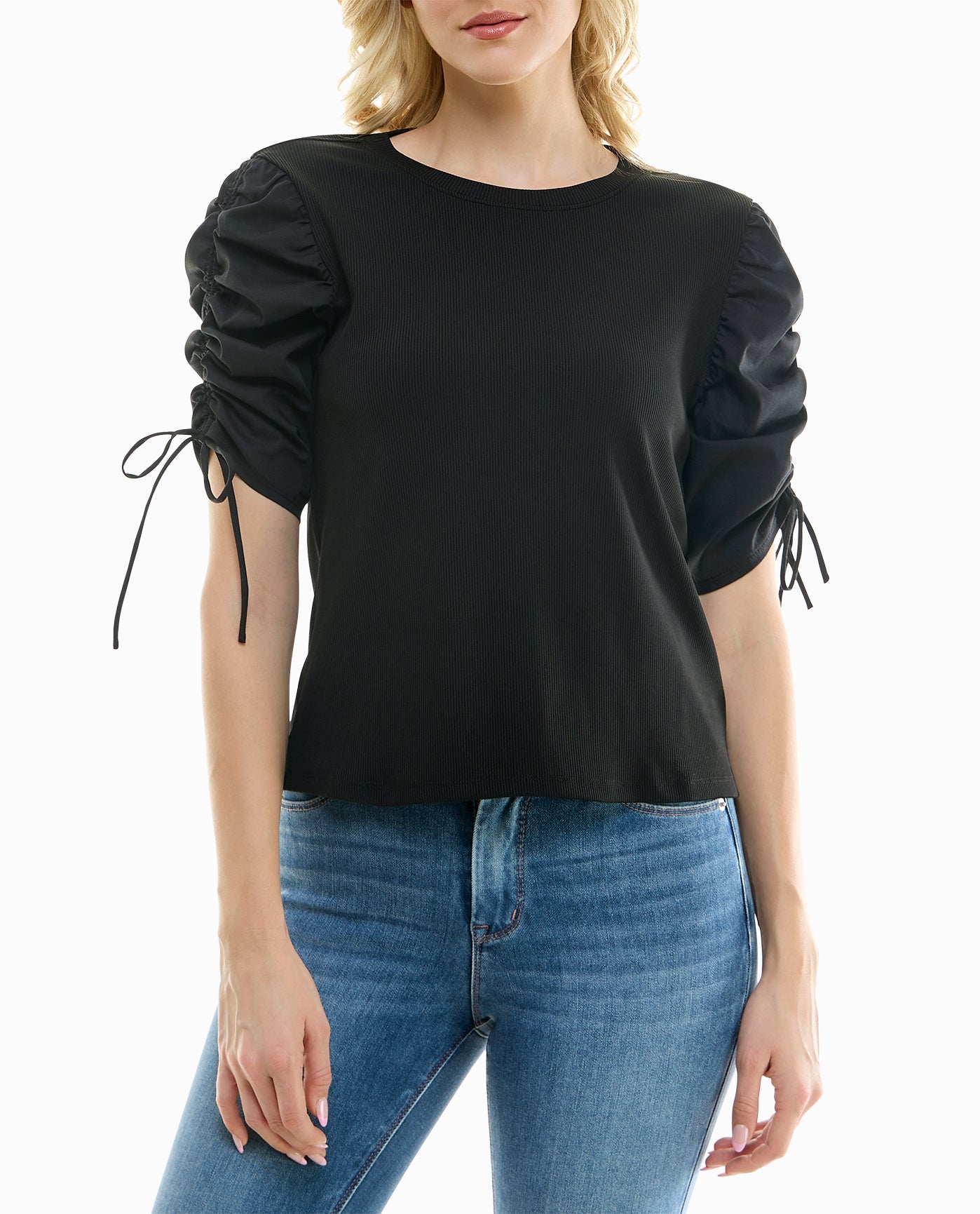 FRONT OF RAVEN KNIT ROUCHED SLEEVE TOP | Very Black