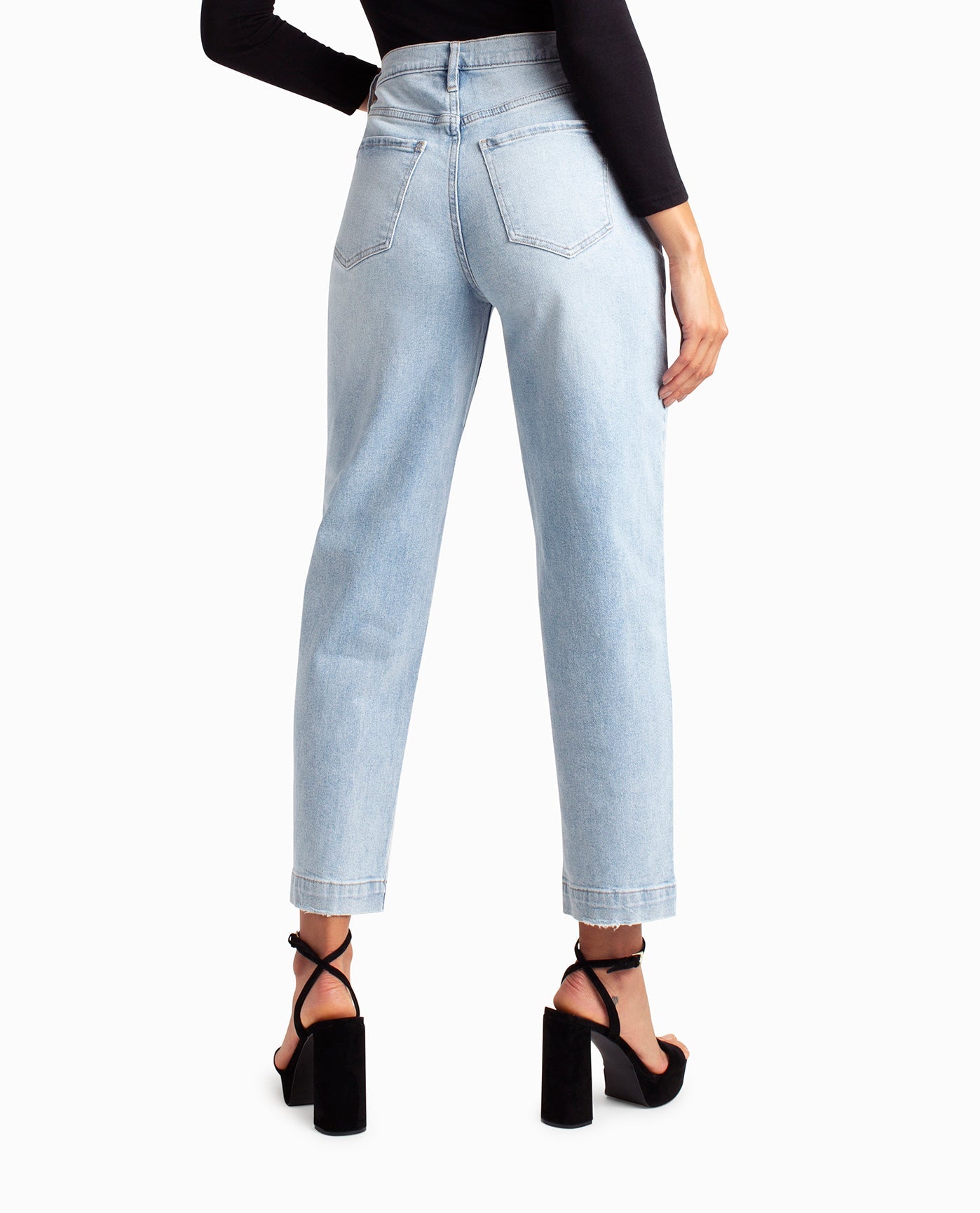 BACK OF SUTTON PLACE HIGH RISE PLEATED TAPER JEAN | Light Blue