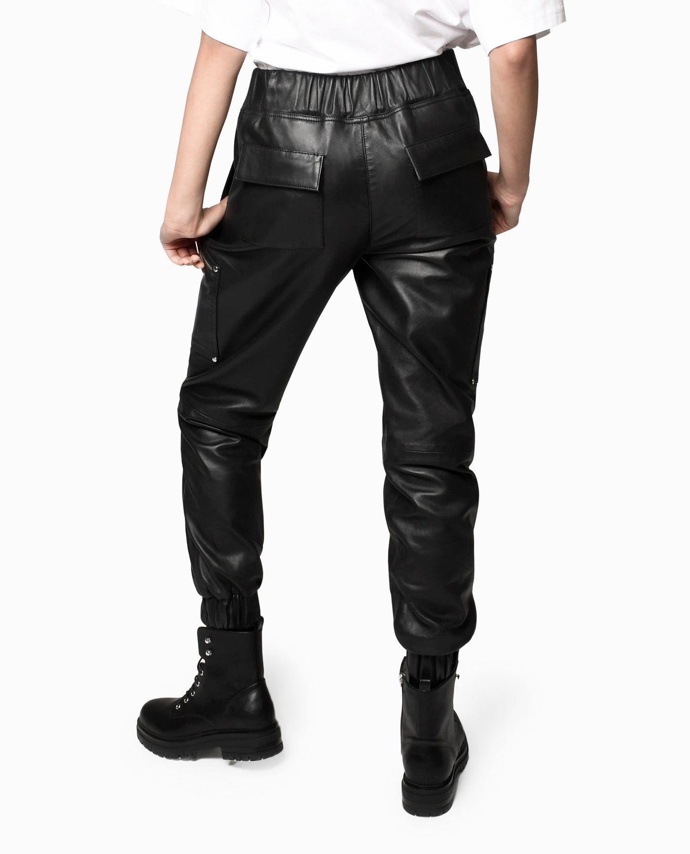 BACK OF LEATHER SPACE JOGGER | BLACK
