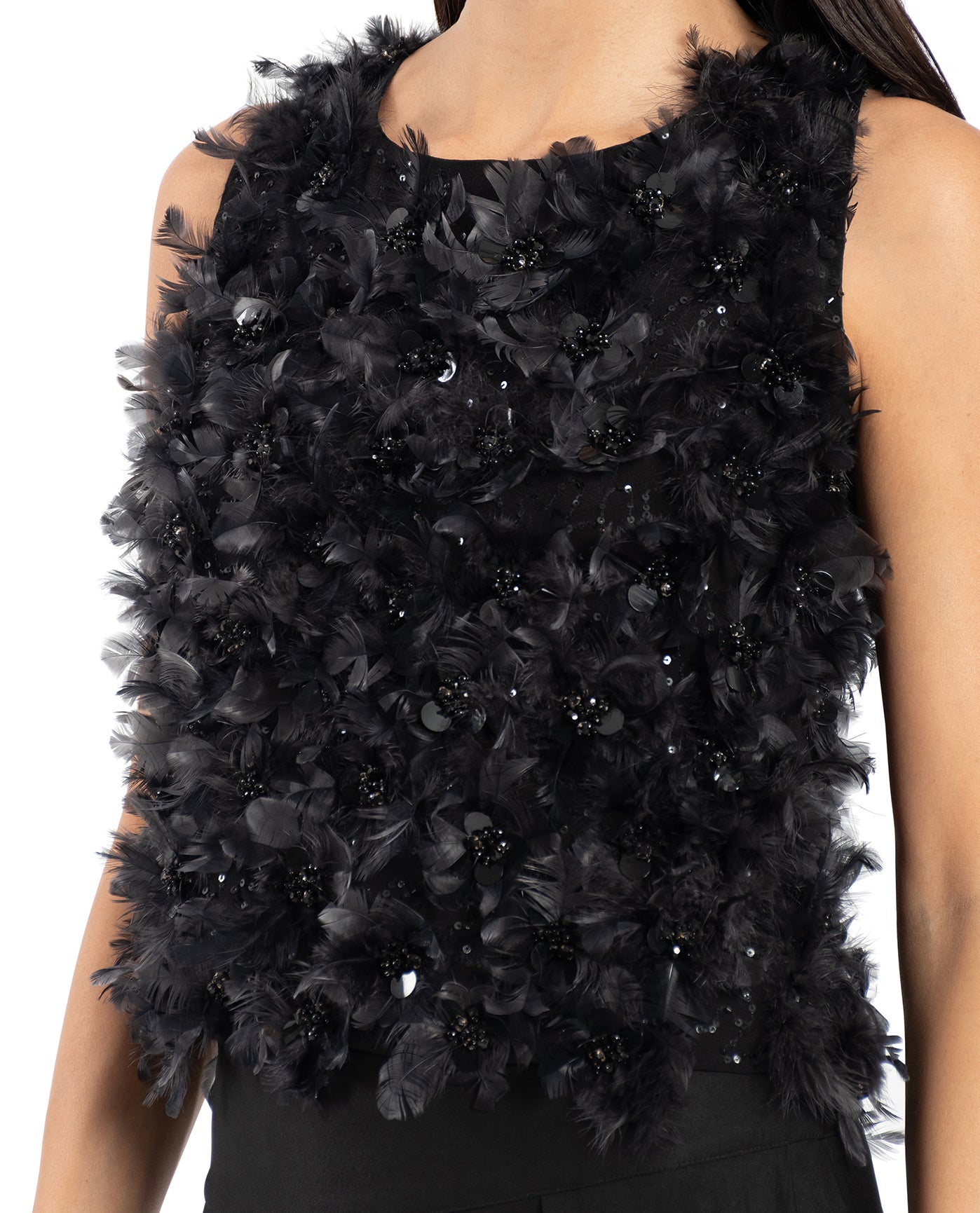 ZOOMED FRONT OF FEATHERED FLORAL SLEVELESS TOP | Black Feather