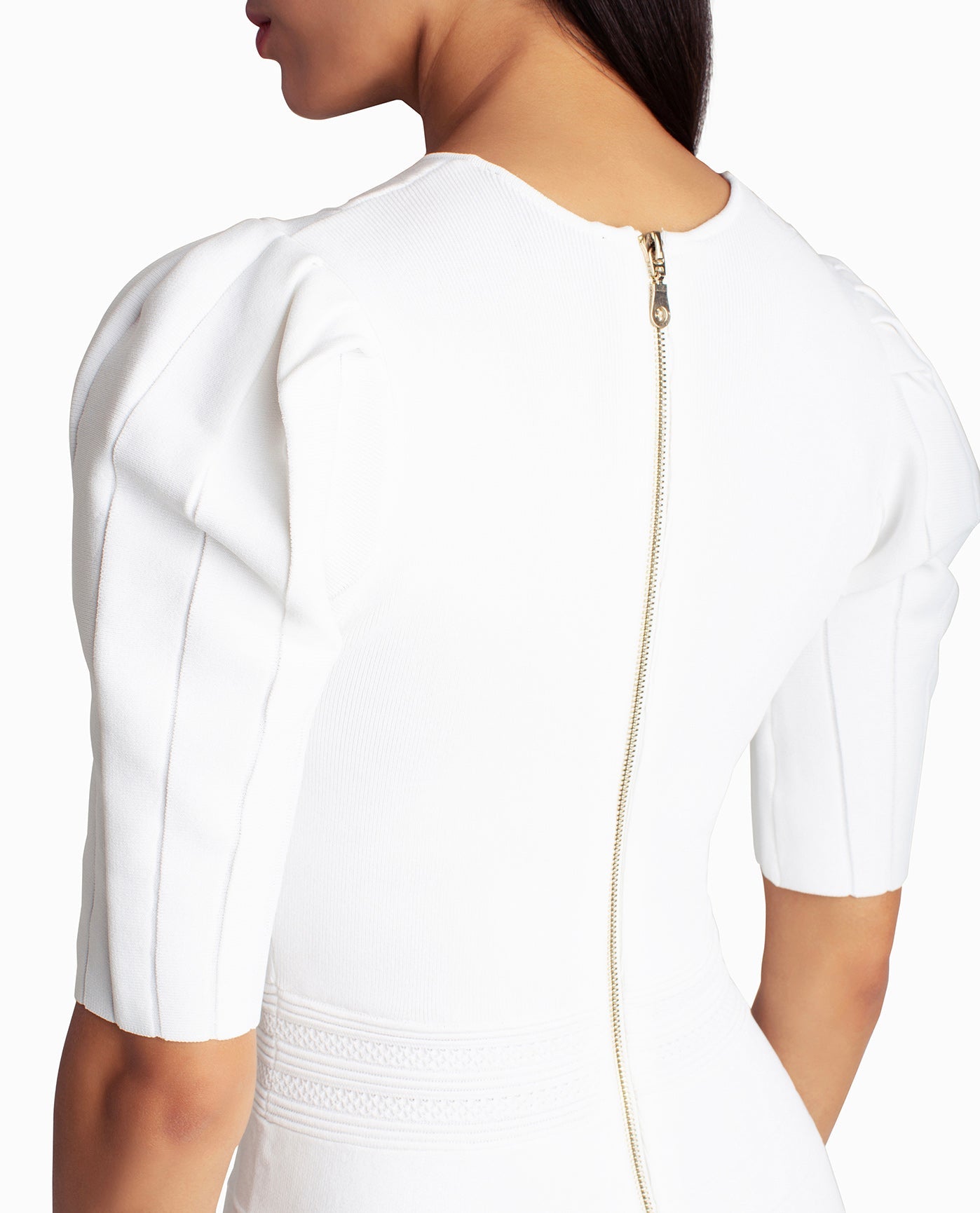 BACK ZIPPER OFJESSIE PLEATED SHOULDER A-LINE DRESS | Brilliant White