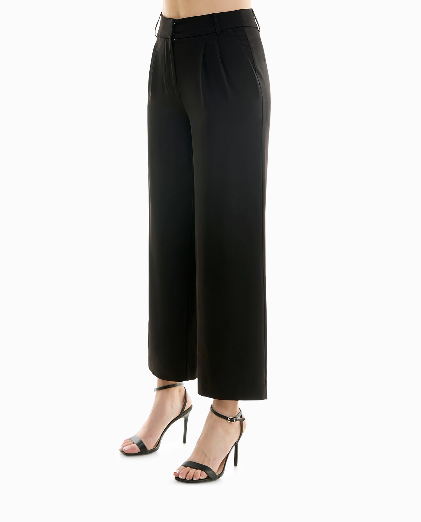 SIDE OF MOJAVE STRETCH PLEATED WIDE LEG PANT | Very Black