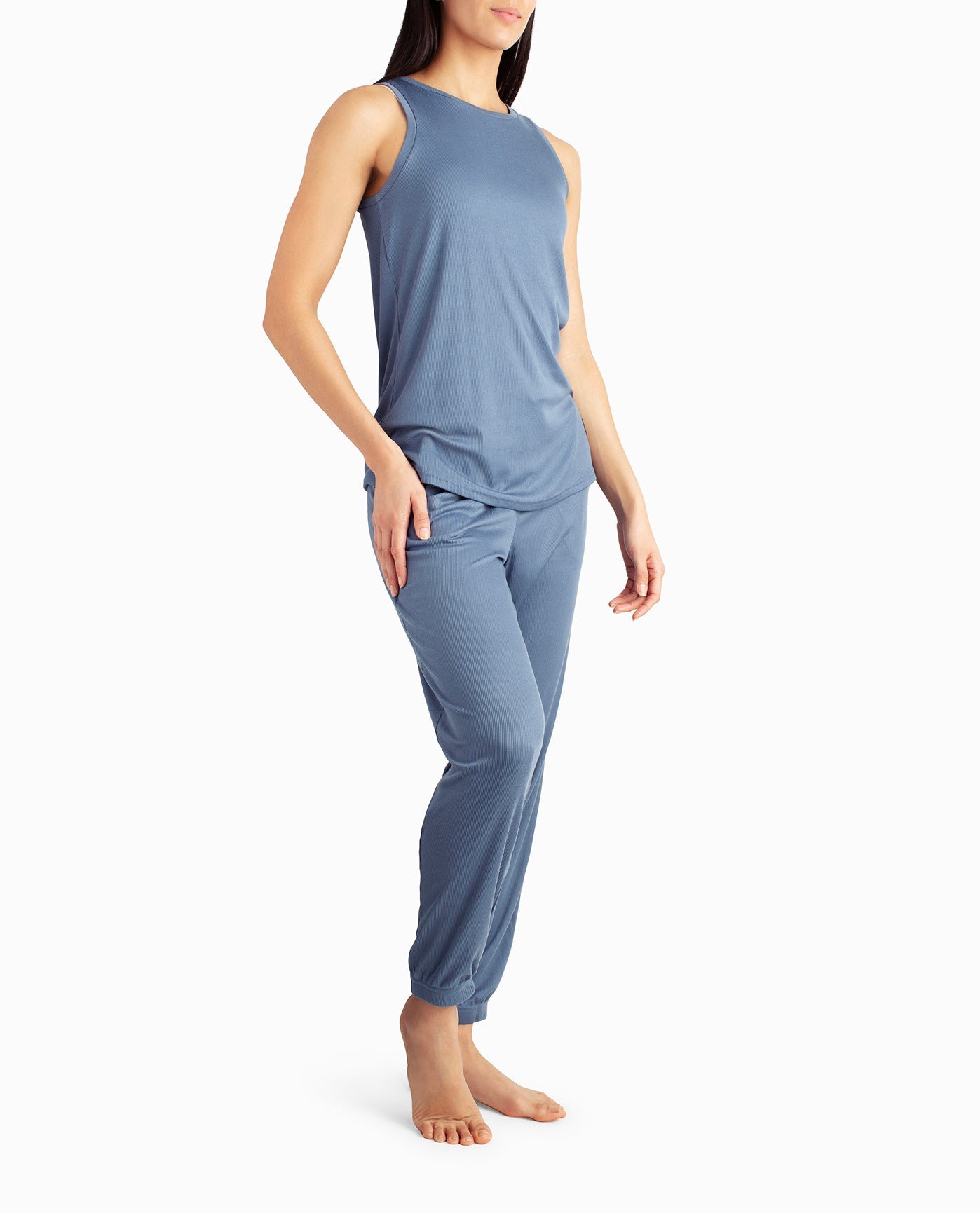 SIDE OF RIBBED HIGH NECK TANK AND GYM PANT TWO-PIECE SLEEPWEAR SET | Blue Chinoise