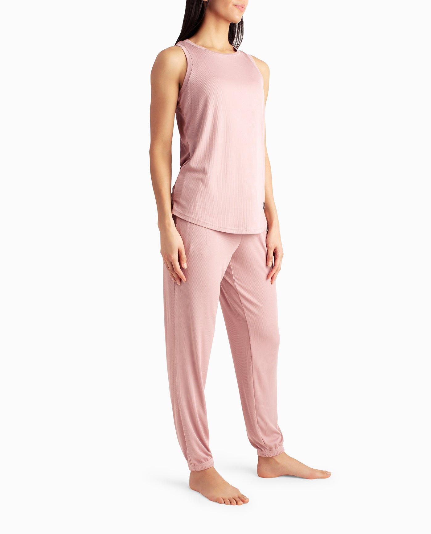 SIDE OF RIBBED HIGH NECK TANK AND GYM PANT TWO-PIECE SLEEPWEAR SET | Gemini